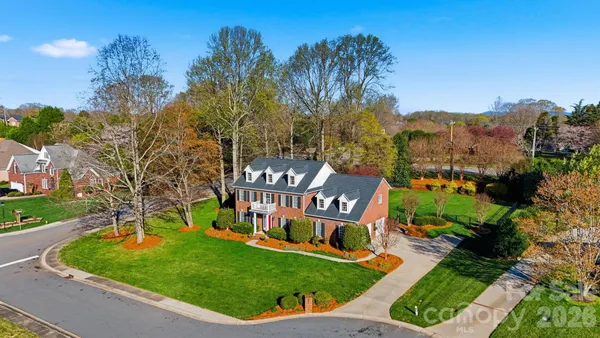 $649,900 | 2716 Charleston Court, Claremont, NC 28610