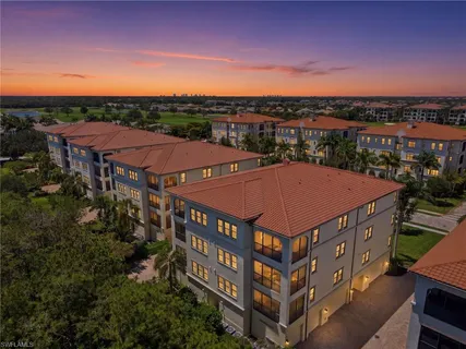 $1,175,000 | 16378 Viansa Way, Unit 202, Naples, FL 34110