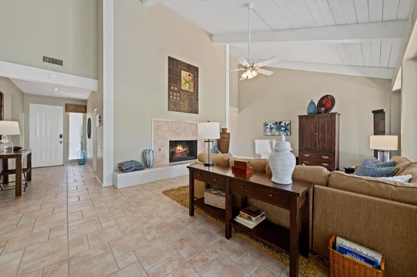 $4,500 | 522 Desert W Drive, Rancho Mirage, CA 92270
