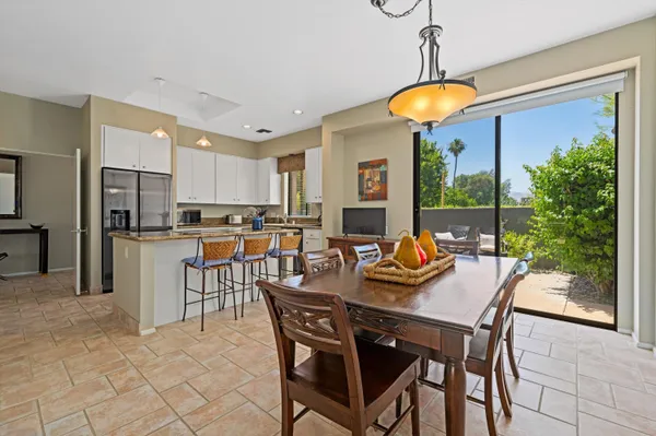 $4,500 | 522 Desert W Drive, Rancho Mirage, CA 92270