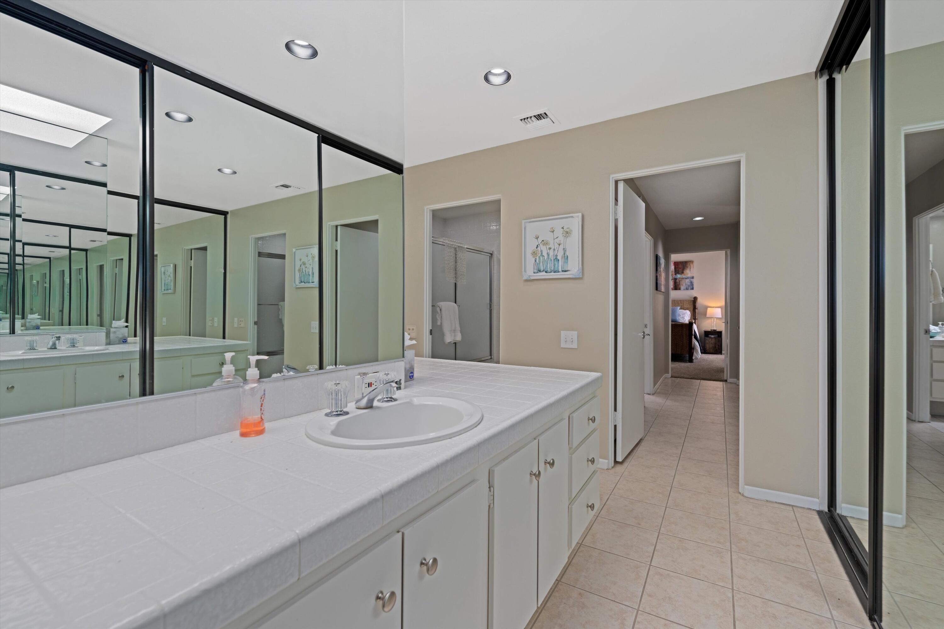 522 Desert W Drive Rancho Mirage, CA 92270 - Photo 32 of 37 32-40090489