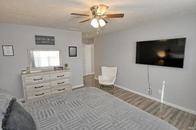 $283,000 | 5132 Hidden Lake Drive, Evansville, IN 47712