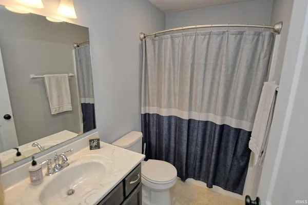 $278,000 | 5132 Hidden Lake Drive, Evansville, IN 47712