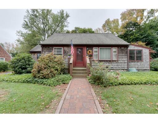 21 Benjamin Road Worcester, MA 01602 - Photo 2 of 35 Gallery Image 2