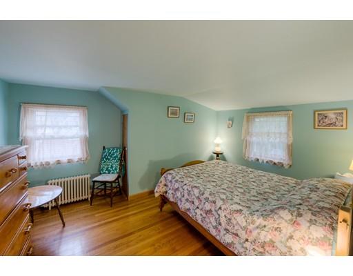 21 Benjamin Road Worcester, MA 01602 - Photo 23 of 35 Gallery Image 23