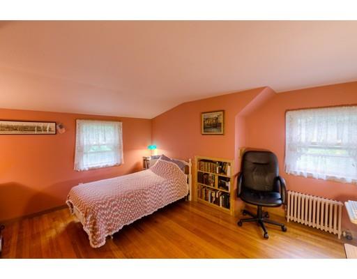 21 Benjamin Road Worcester, MA 01602 - Photo 25 of 35 Gallery Image 25
