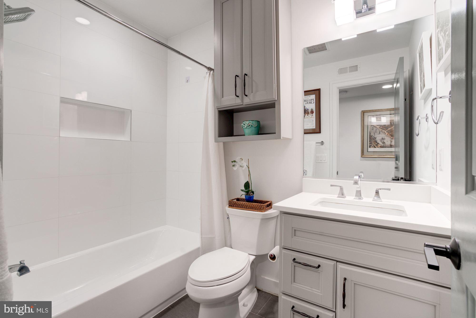 3924 W Street Northwest, Unit 2 Washington, DC 20007 - Photo 16 of 18
