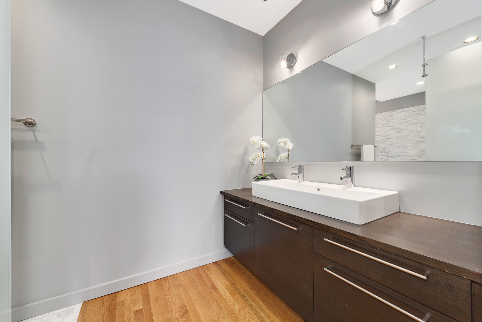 Undisclosed Address Chicago, IL 60622 - Photo 18 of 27