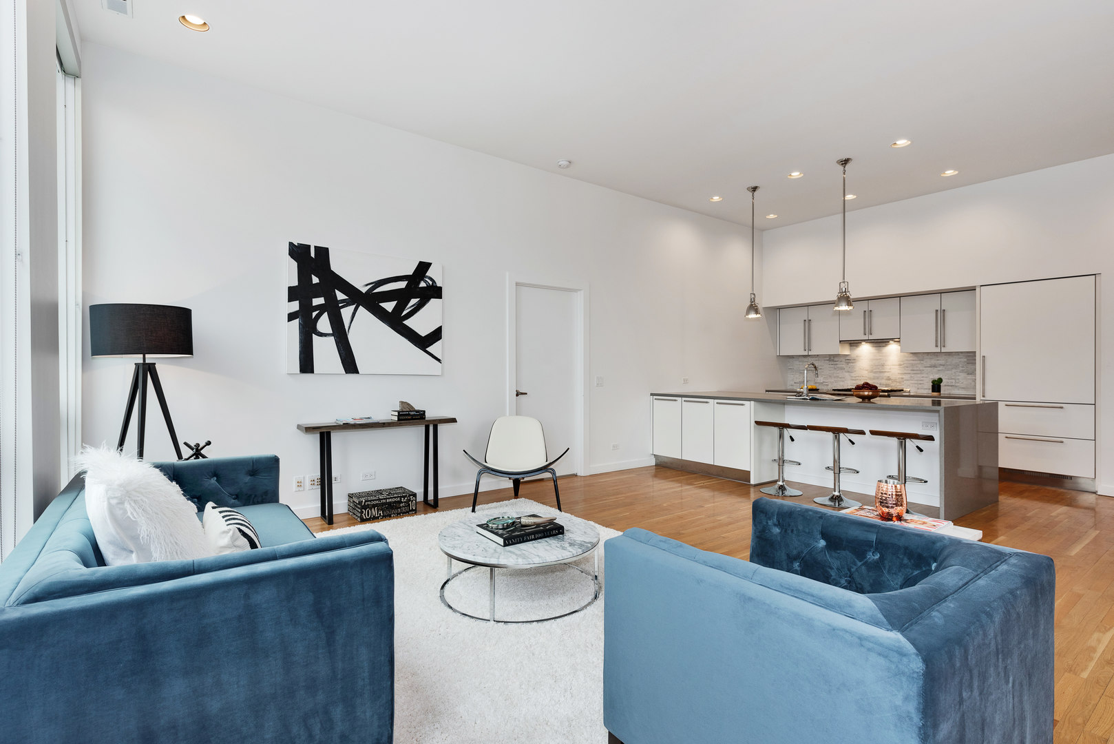 Undisclosed Address Chicago, IL 60622 - Photo 8 of 27