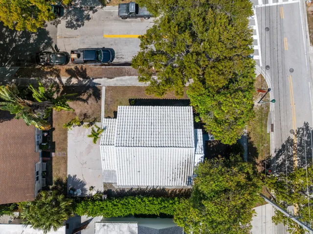 $2,499 | 4815 North Flagler Drive, West Palm Beach, FL 33407