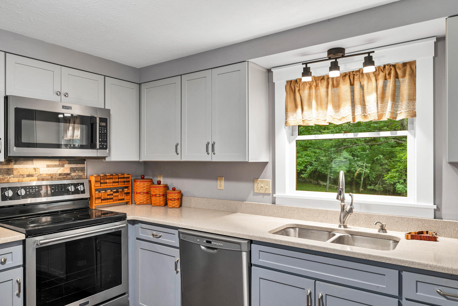 261 Back Road Shapleigh, ME 04076 - Photo 4 of 36 4