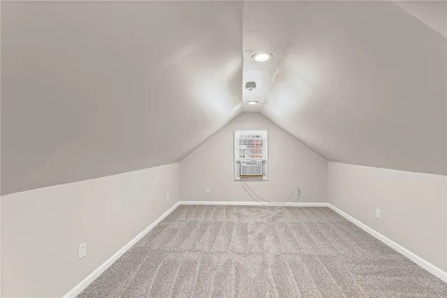 $320,000 | 7608 West 63rd Terrace, Mission, KS 66202