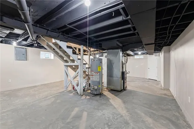 $320,000 | 7608 West 63rd Terrace, Mission, KS 66202