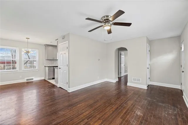 $320,000 | 7608 West 63rd Terrace, Mission, KS 66202