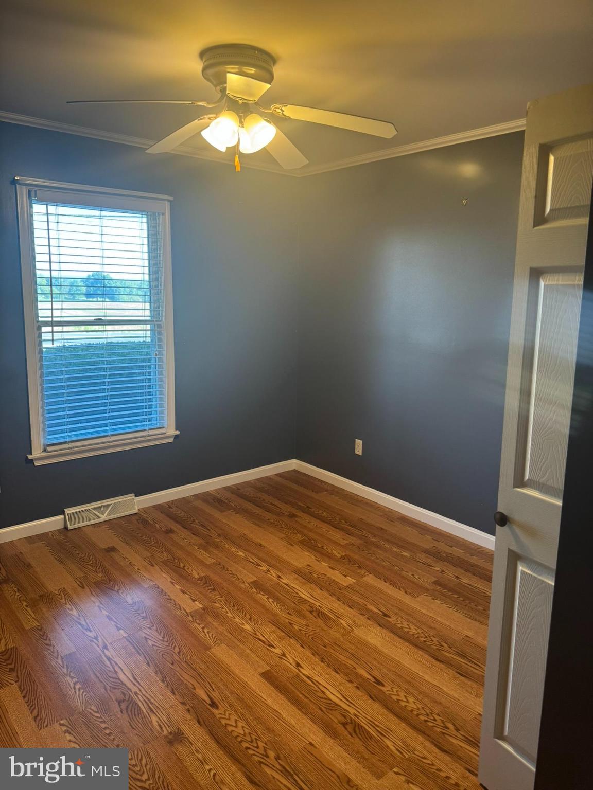 3312 Scotland Road Chambersburg, PA 17202 - Photo 13 of 32 a view of empty room with window