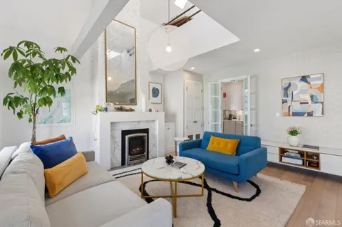 $1,650,000 | 2217 Pacific Avenue, Unit 4, San Francisco, CA 94115