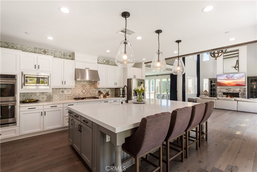 12213 Cortona Place Riverside, CA 92503 - Photo 16 of 75