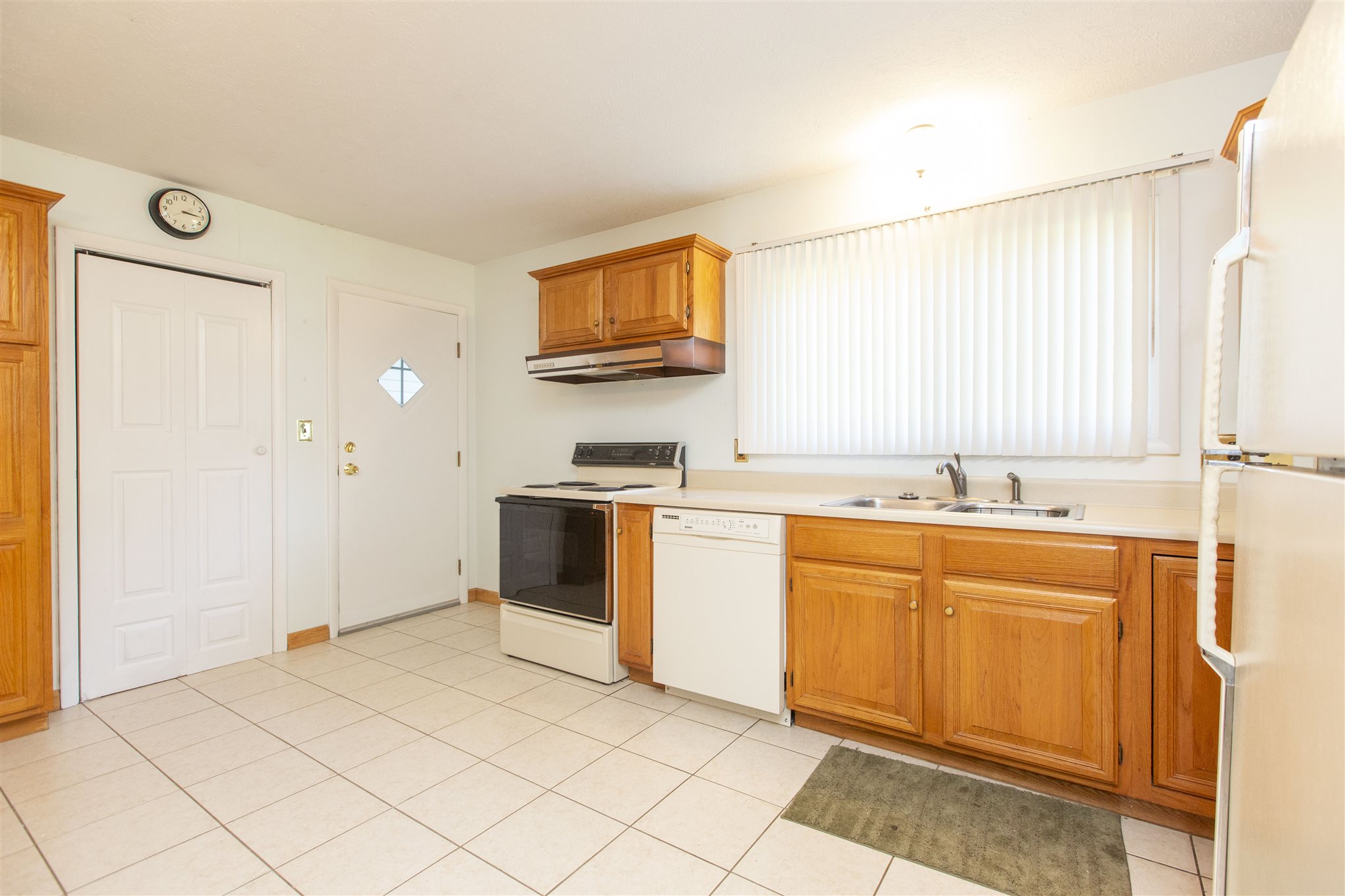 51350 Cherry Road Granger, IN 46530 - Photo 21 of 36 Gallery Image 21