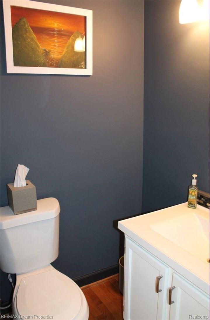45255 Prestbury Road Canton, MI 48187 - Photo 9 of 26 IMG_4667.JPG