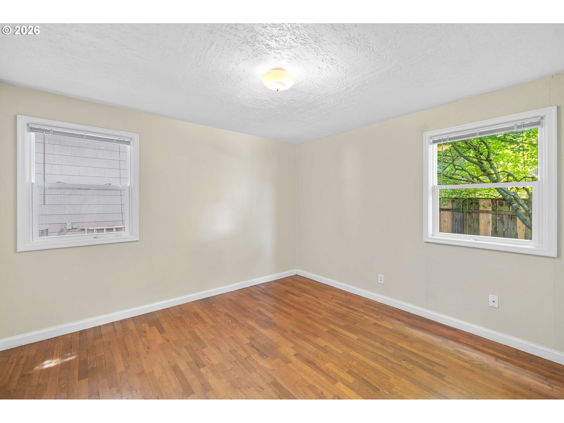 1053 Southeast Barnes Road Gresham, OR 97080 - Photo 14 of 20