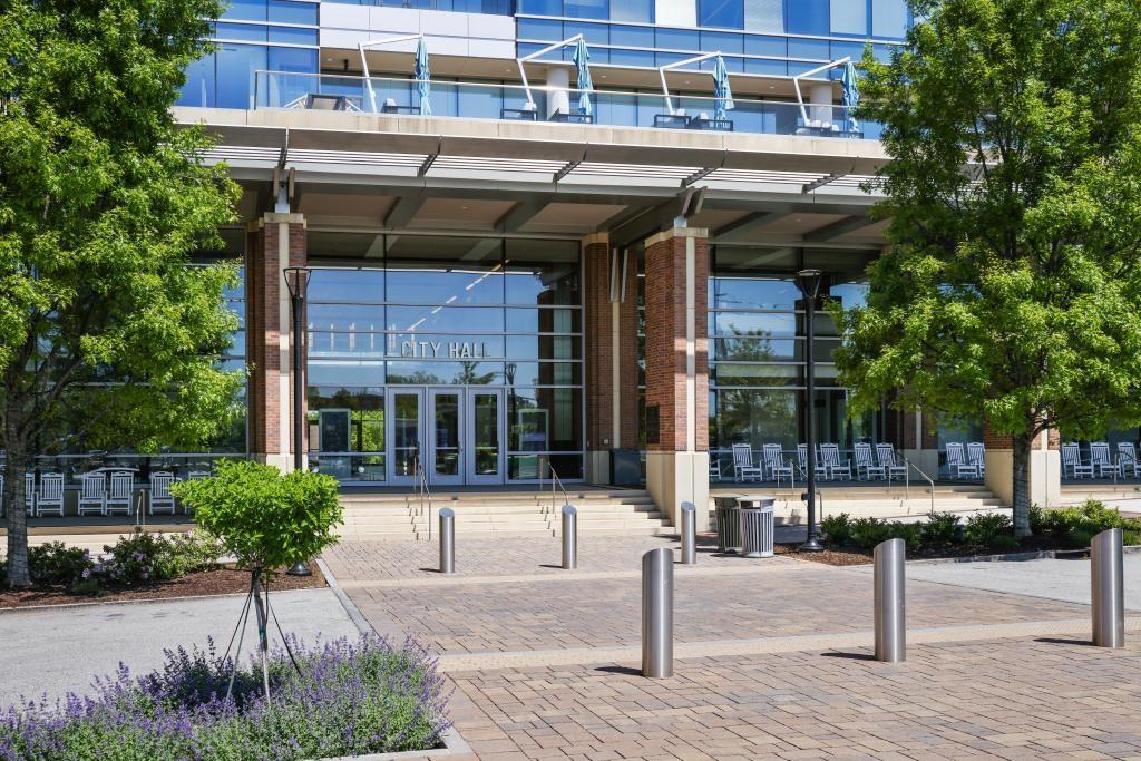 5980 Teton Way Atlanta, GA 30328 - Photo 40 of 48 a front view of a building with street