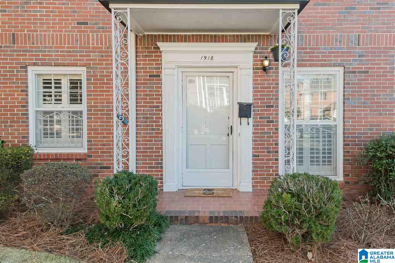 1918 Laurel Road, Unit 1918 Birmingham, AL 35216 - Photo 2 of 28