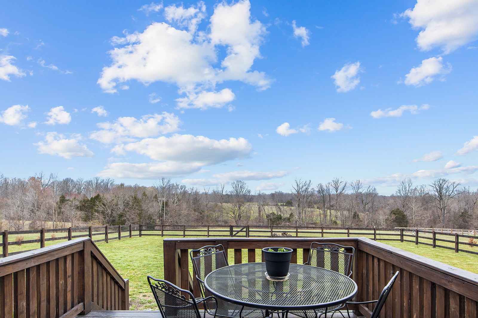 825 Hooper Road Charlotte, TN 37036 - Photo 23 of 43 Gallery Image 23