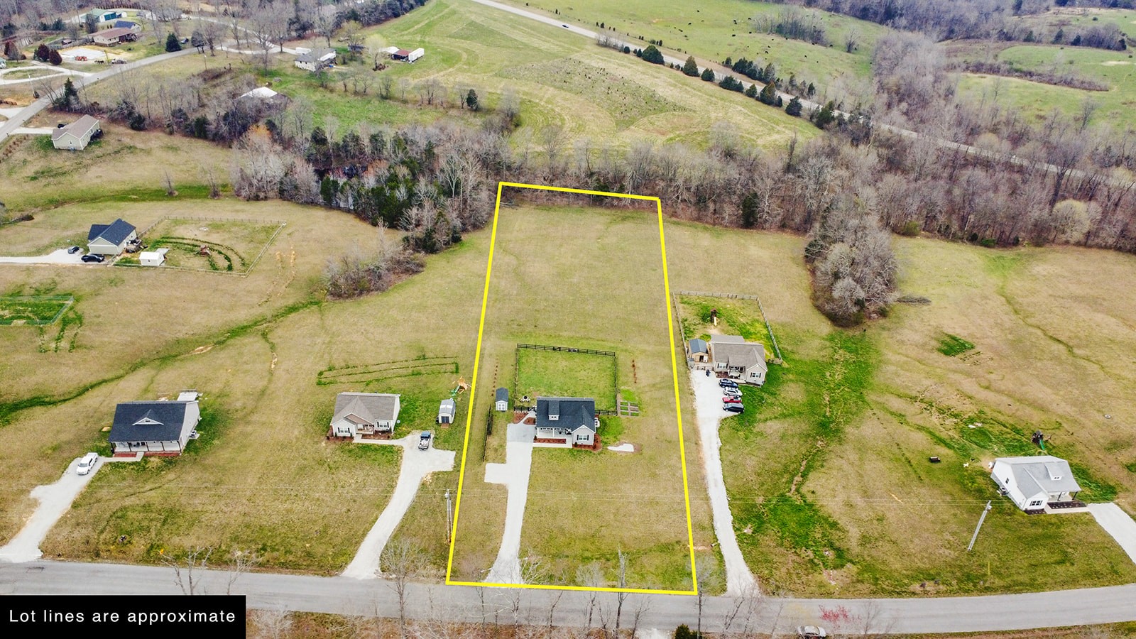 825 Hooper Road Charlotte, TN 37036 - Photo 33 of 43 Gallery Image 33