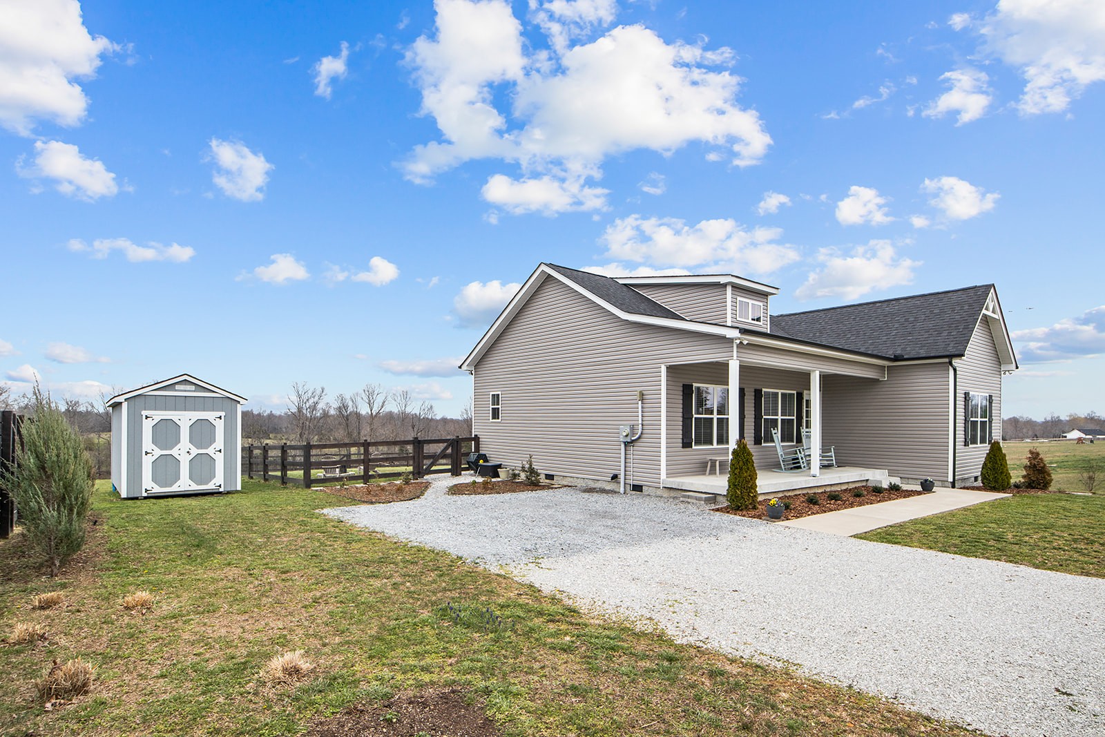 825 Hooper Road Charlotte, TN 37036 - Photo 42 of 43 Gallery Image 42