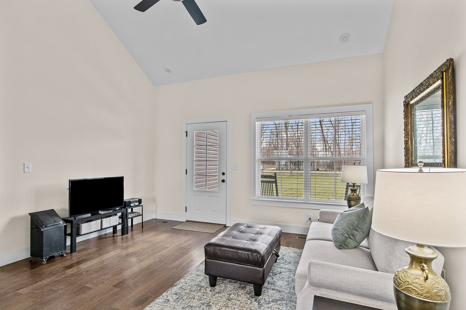 825 Hooper Road Charlotte, TN 37036 - Photo 5 of 43 Gallery Image 5