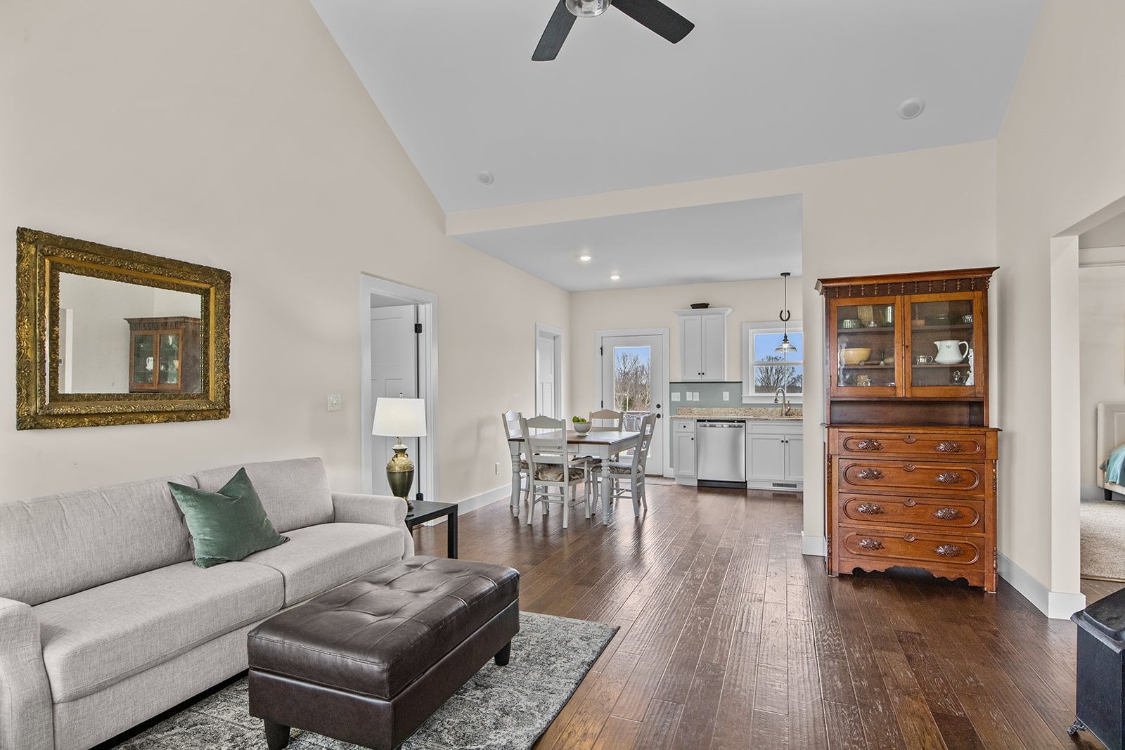 825 Hooper Road Charlotte, TN 37036 - Photo 6 of 43 Gallery Image 6