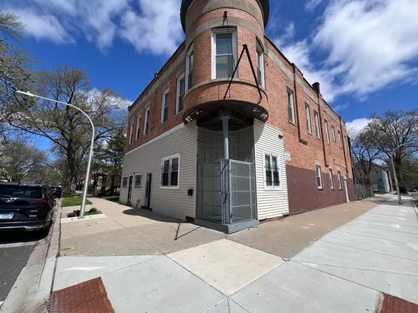 $1,600 | 5257 South Aberdeen Street, Unit 1S, Chicago, IL 60609