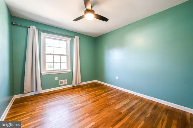 $4,095 | 3900 Flagstone Terrace, Alexandria, VA 22306