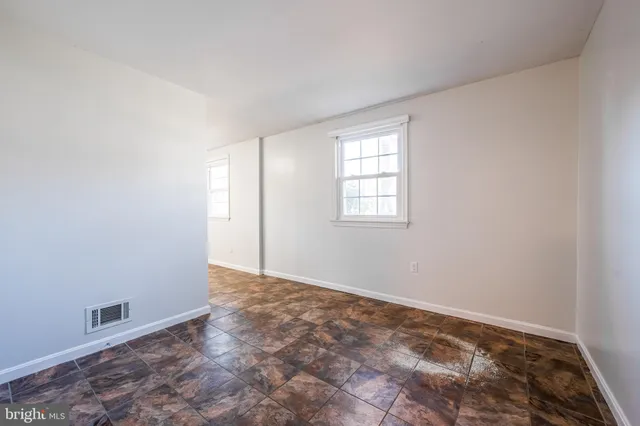 $4,095 | 3900 Flagstone Terrace, Alexandria, VA 22306