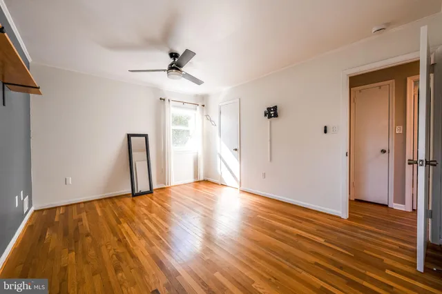 $4,095 | 3900 Flagstone Terrace, Alexandria, VA 22306