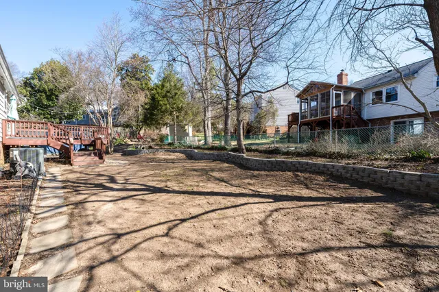 $4,095 | 3900 Flagstone Terrace, Alexandria, VA 22306