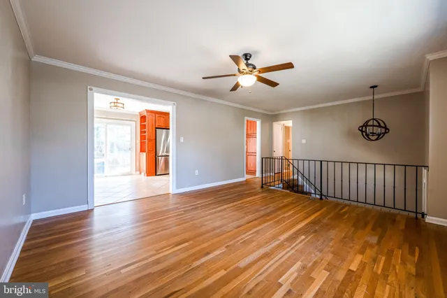 $4,095 | 3900 Flagstone Terrace, Alexandria, VA 22306