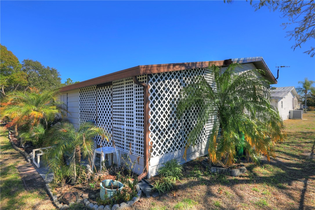 1352 Barefoot Circle Sebastian, FL 32976 - Photo 11 of 29 a view of a garden