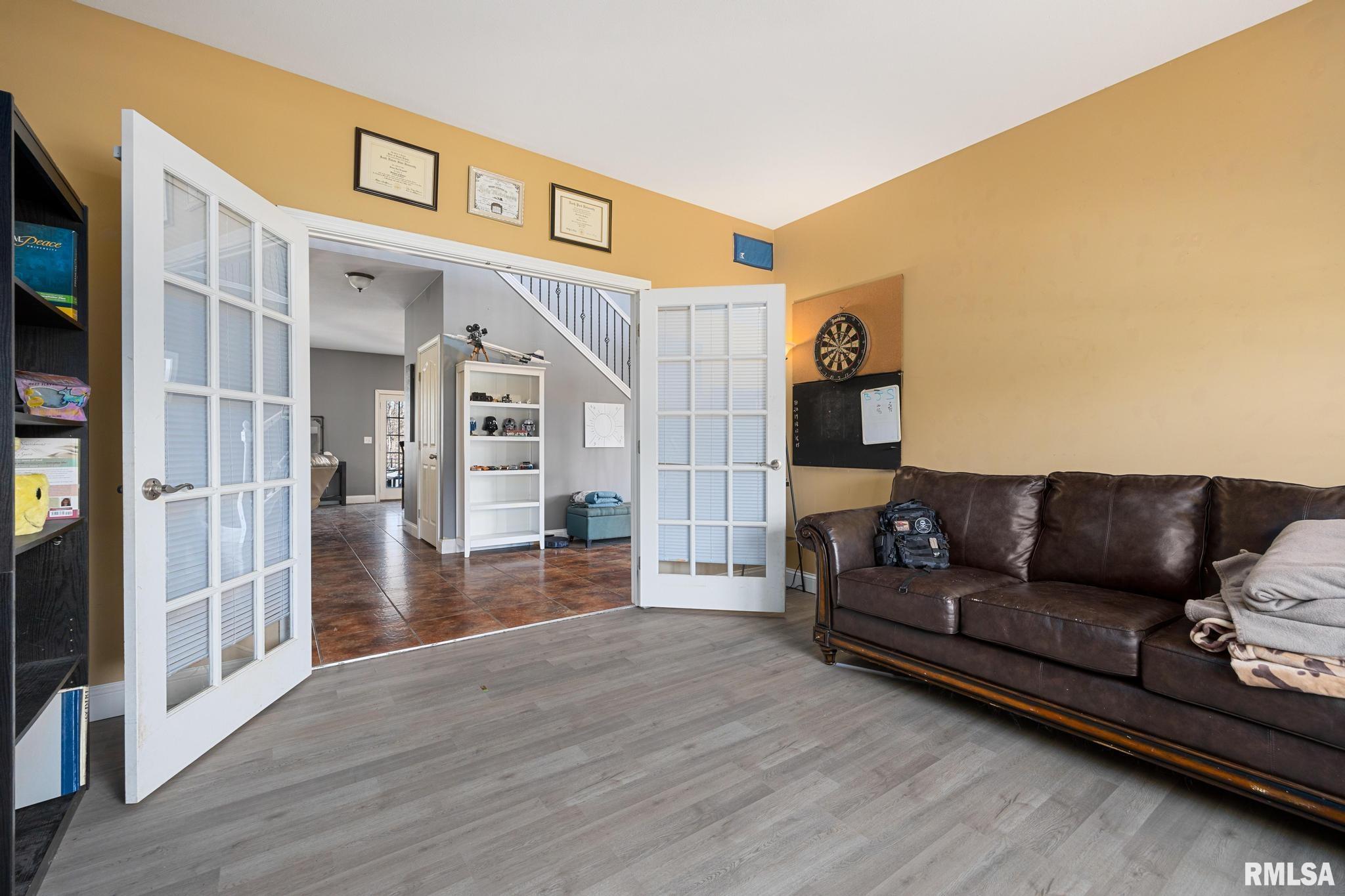 1817 Autumn Ridge Washington, IL 61571 - Photo 18 of 51