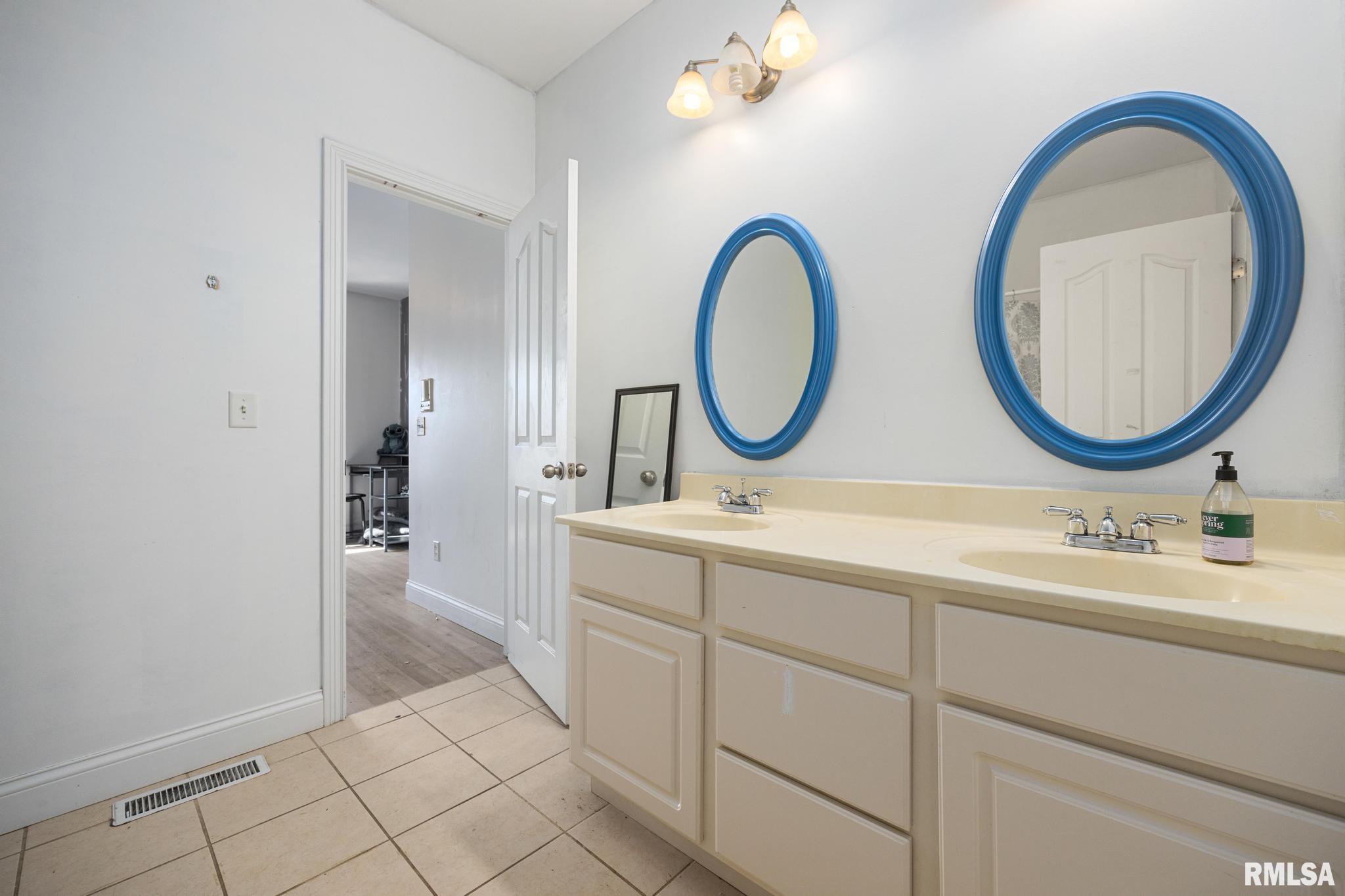 1817 Autumn Ridge Washington, IL 61571 - Photo 28 of 51