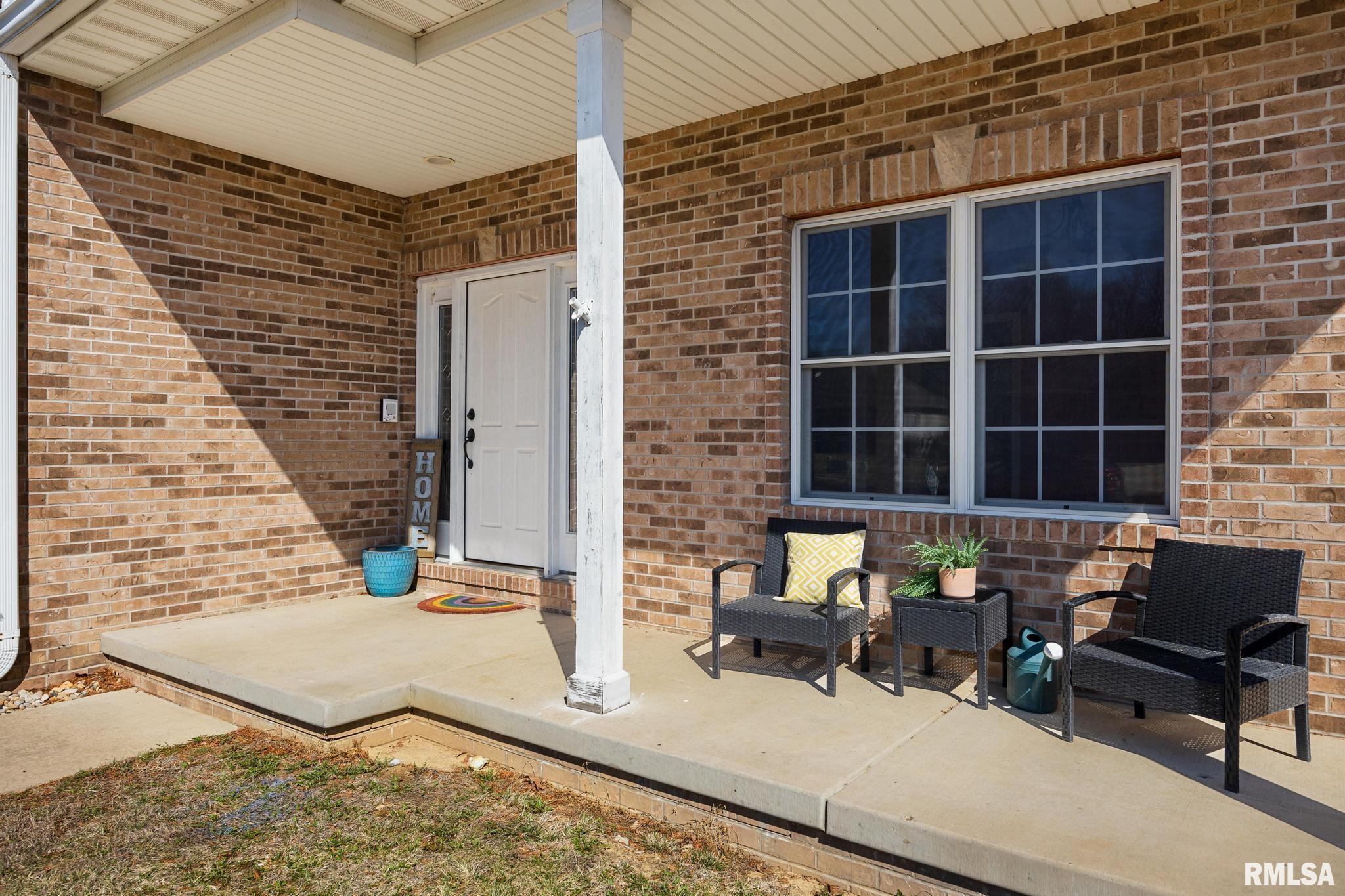 1817 Autumn Ridge Washington, IL 61571 - Photo 3 of 51