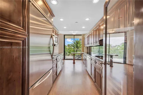 $590,000 | 2800 Island Boulevard, Unit 603, Aventura, FL 33160