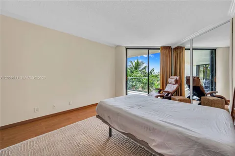 $590,000 | 2800 Island Boulevard, Unit 603, Aventura, FL 33160