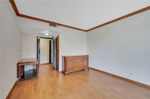 $590,000 | 2800 Island Boulevard, Unit 603, Aventura, FL 33160