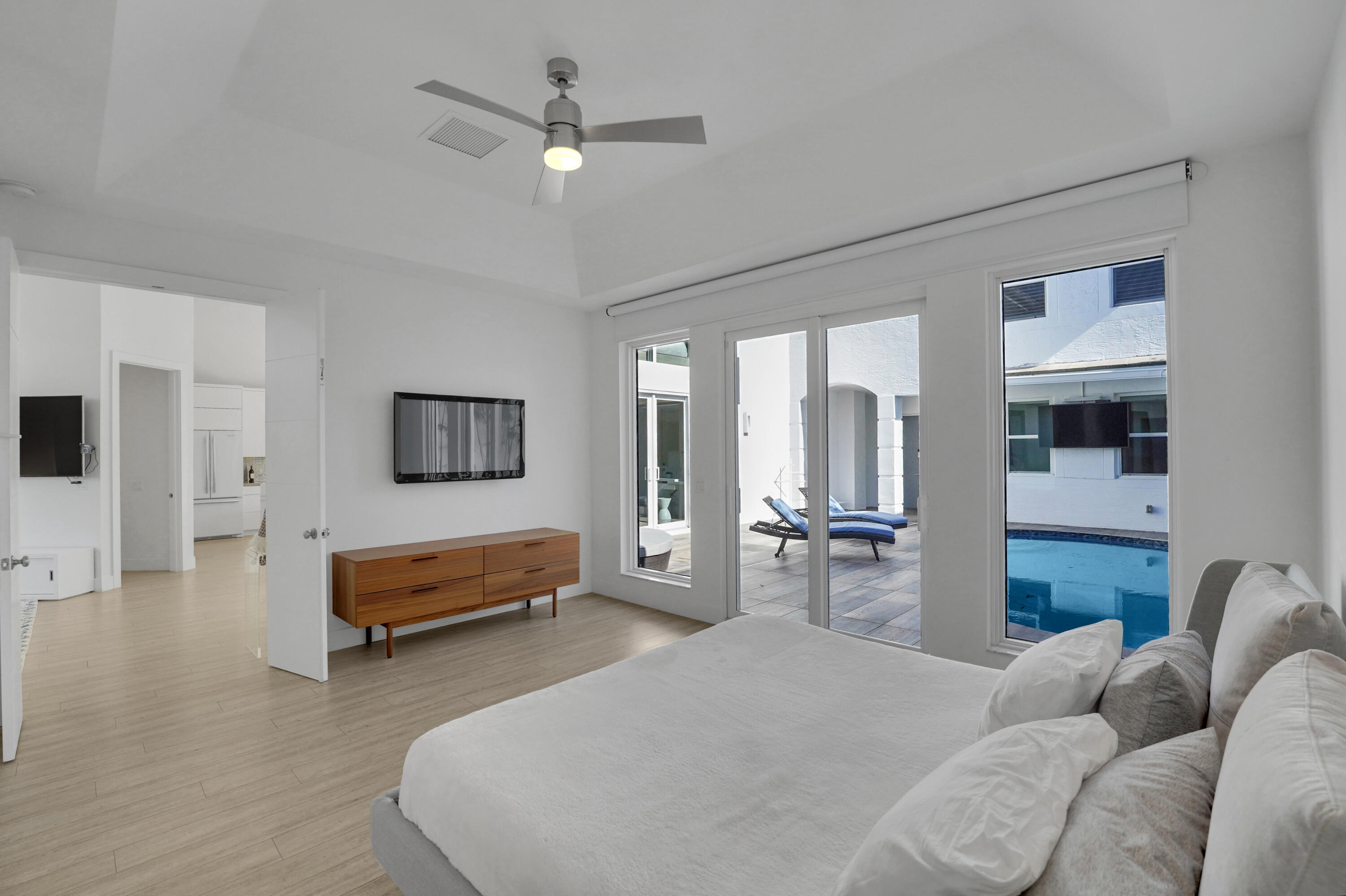 5737 Regency Circle East Boca Raton, FL 33496 - Photo 25 of 87 DSC09498