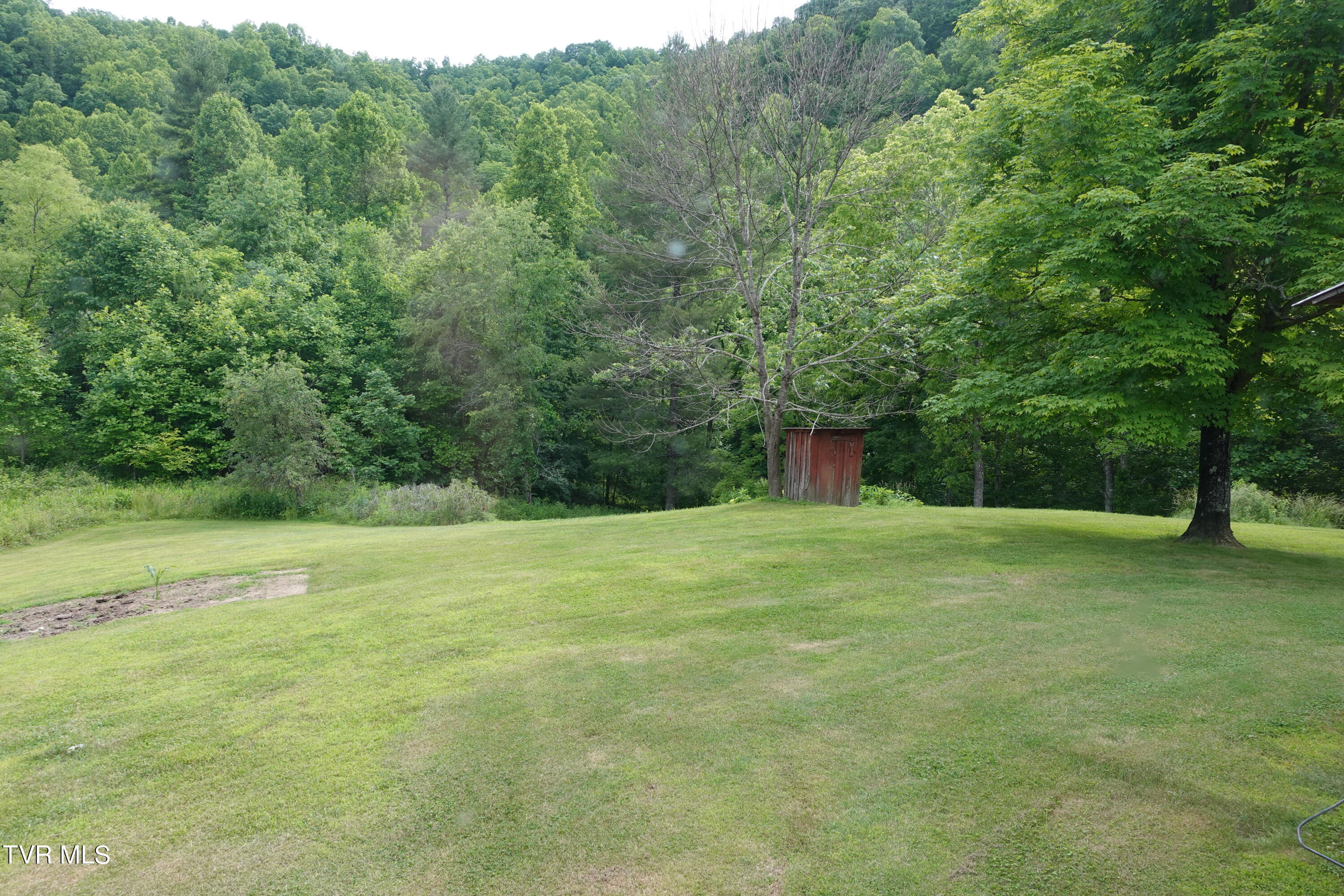 639 Dream Farm Road Birchleaf, VA 24220 - Photo 112 of 153 DSC00337