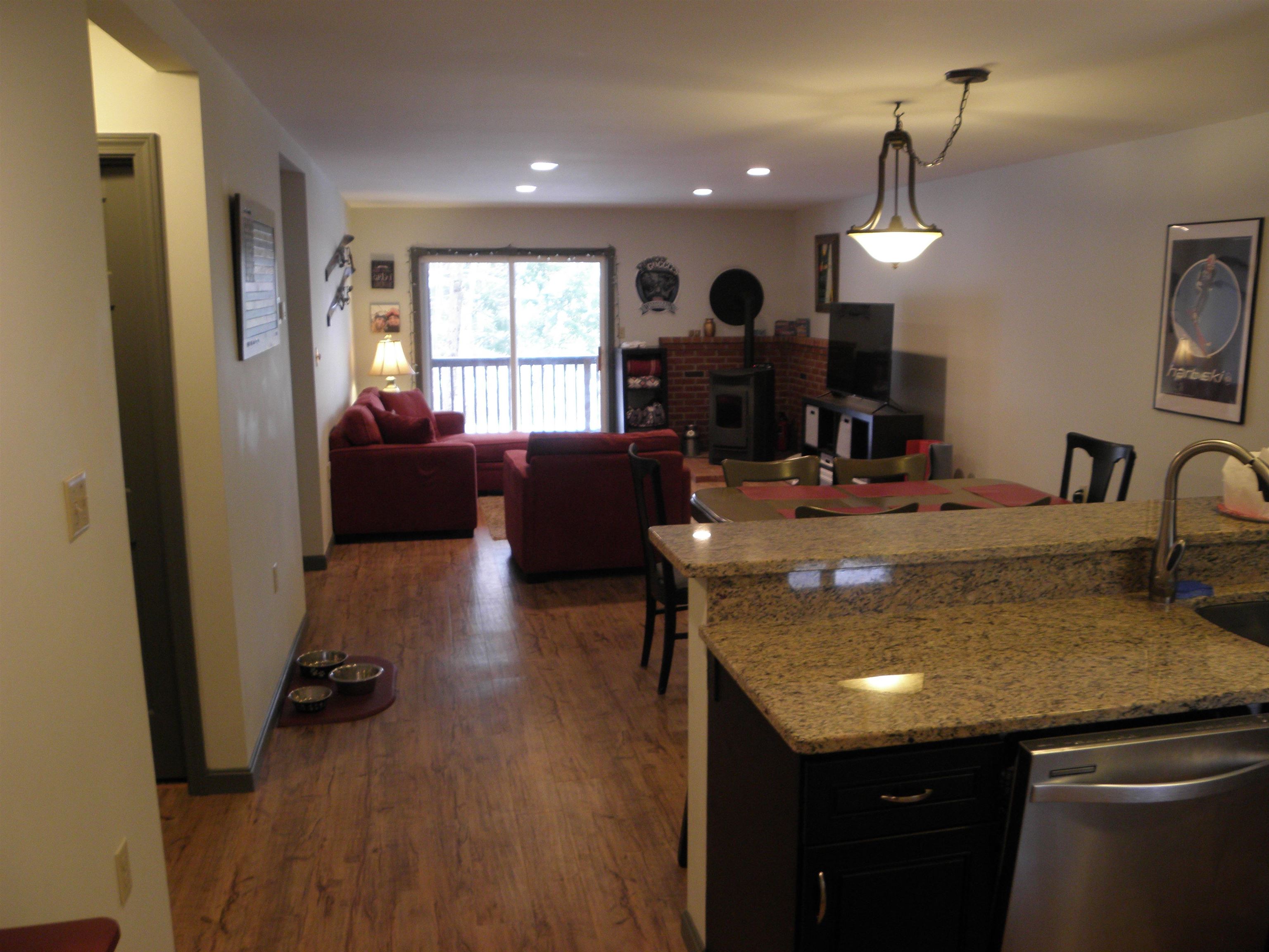 5 Hummingbird Road, Unit 3 Lincoln, NH 03251 - Photo 2 of 23