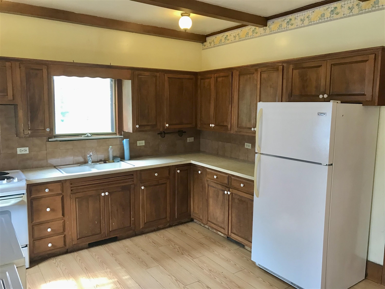 114 East Chicago Road White Pigeon, MI 49099 - Photo 7 of 23