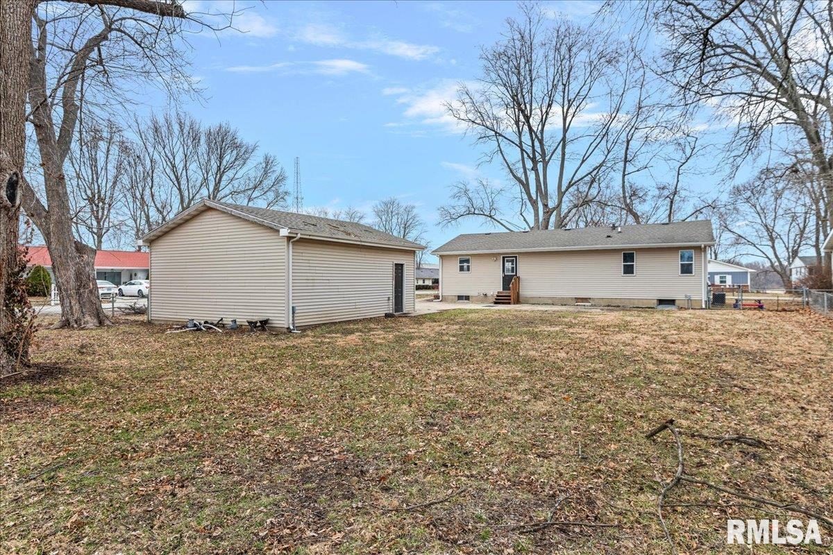 501 Sattley Street Rochester, IL 62563 - Photo 37 of 39