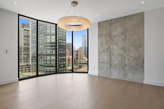 $7,500 | 55 Lagrange Street, Unit PH22E, Boston, MA 02116